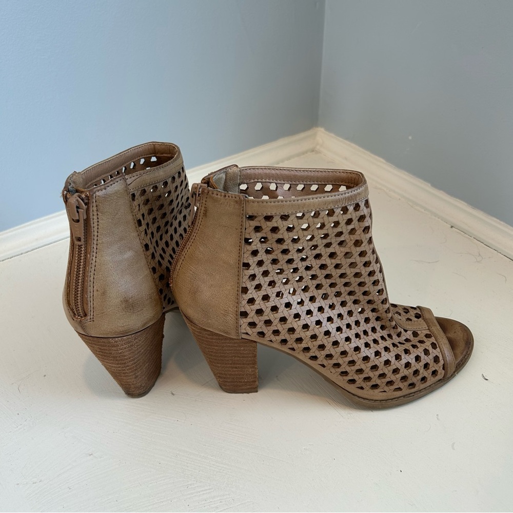 Tan Cage Block Heels